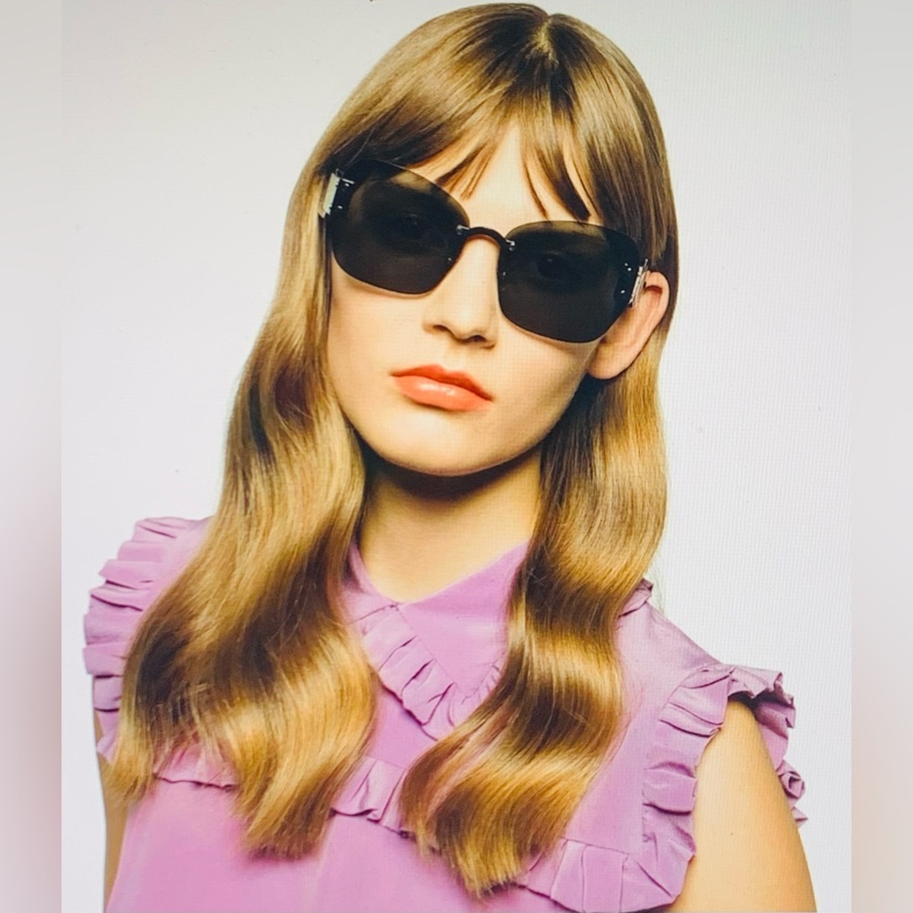 New MIU MIU Sunglasses - Picture 2 of 12